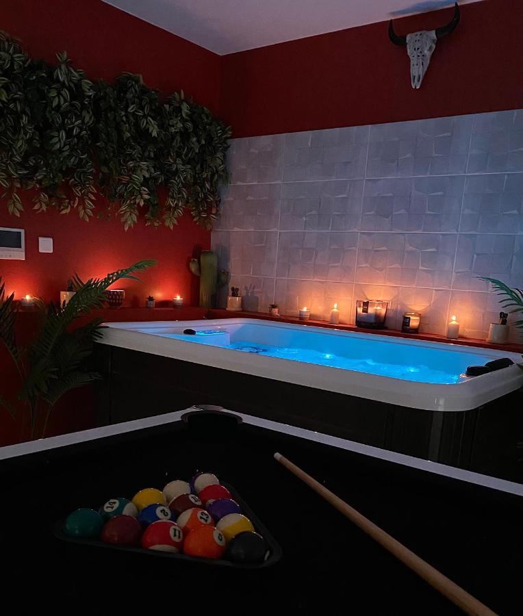House Of Spa Privatif - Jaccuzi Et Sauna Livry-Gargan Exterior photo